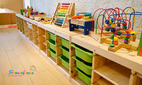 Estantes y materiales